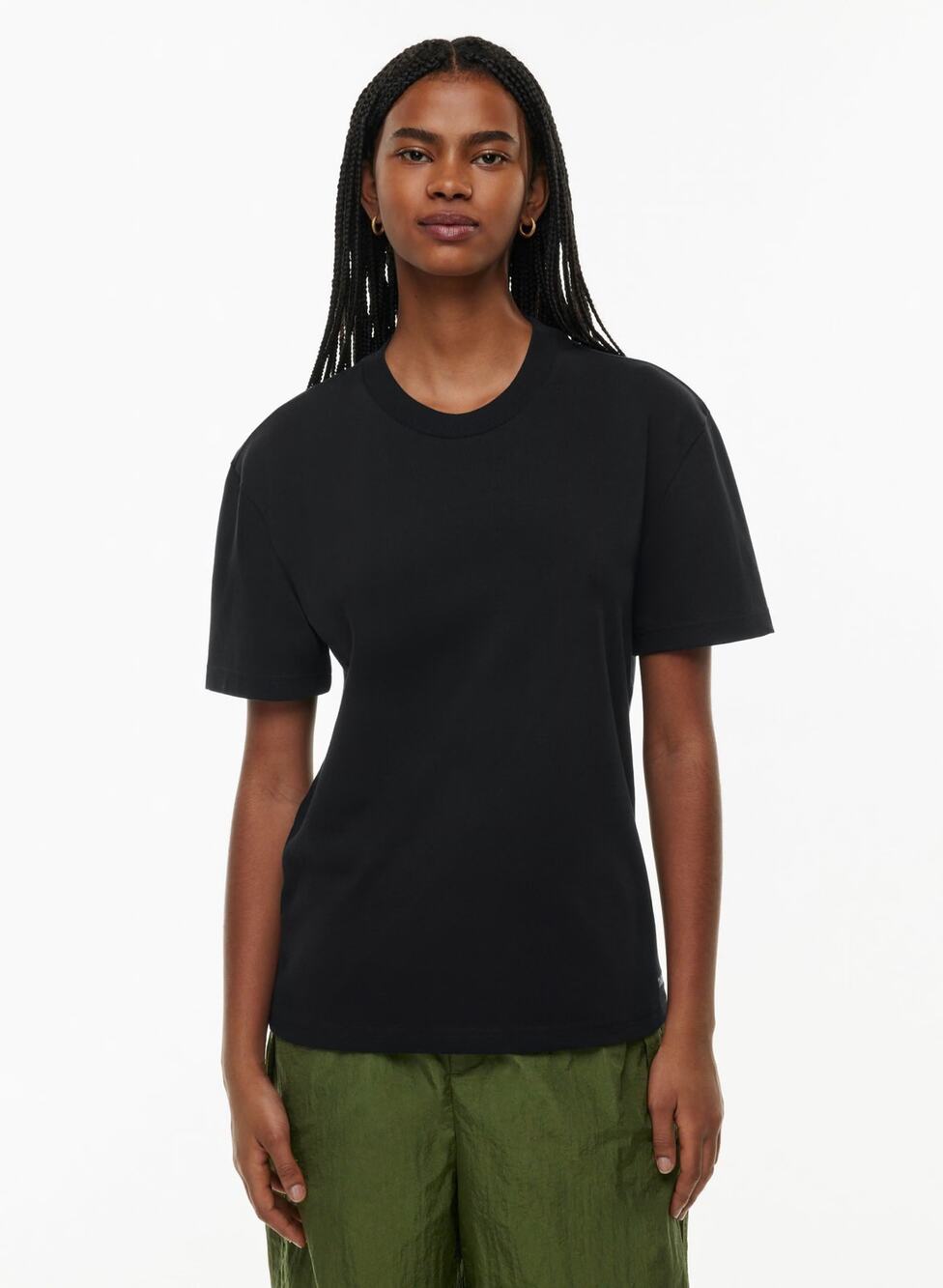 Aritzia TNA Alpha Black Scoop Neck Short Sleeve Pullover Tee T Shirt Top Size M